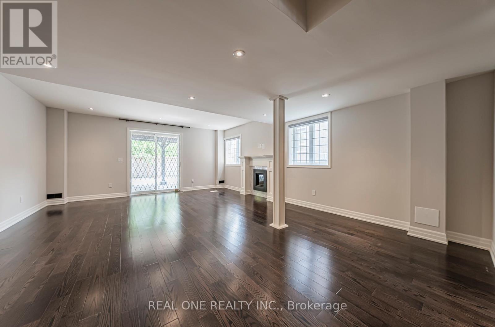 91 Fitzgerald Avenue, Markham, Ontario  L3R 1R5 - Photo 40 - N12413308