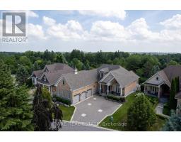 40 COUNTRY CLUB DRIVE, King, Ontario