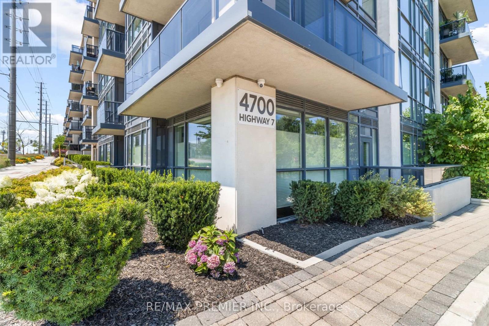108 - 4700 Highway 7, Vaughan, Ontario  L4L 0B4 - Photo 2 - N12413360