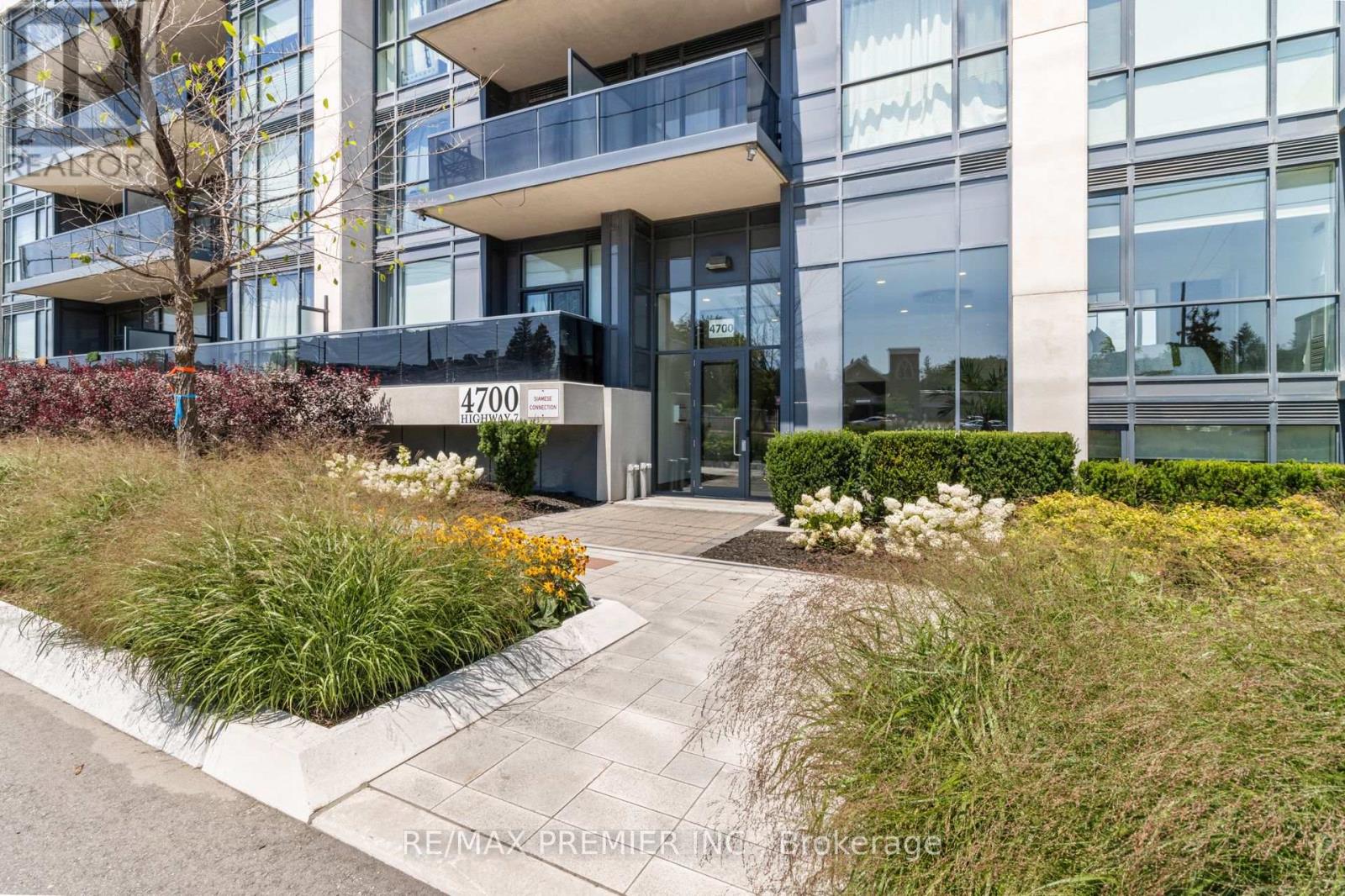 108 - 4700 Highway 7, Vaughan, Ontario  L4L 0B4 - Photo 3 - N12413360