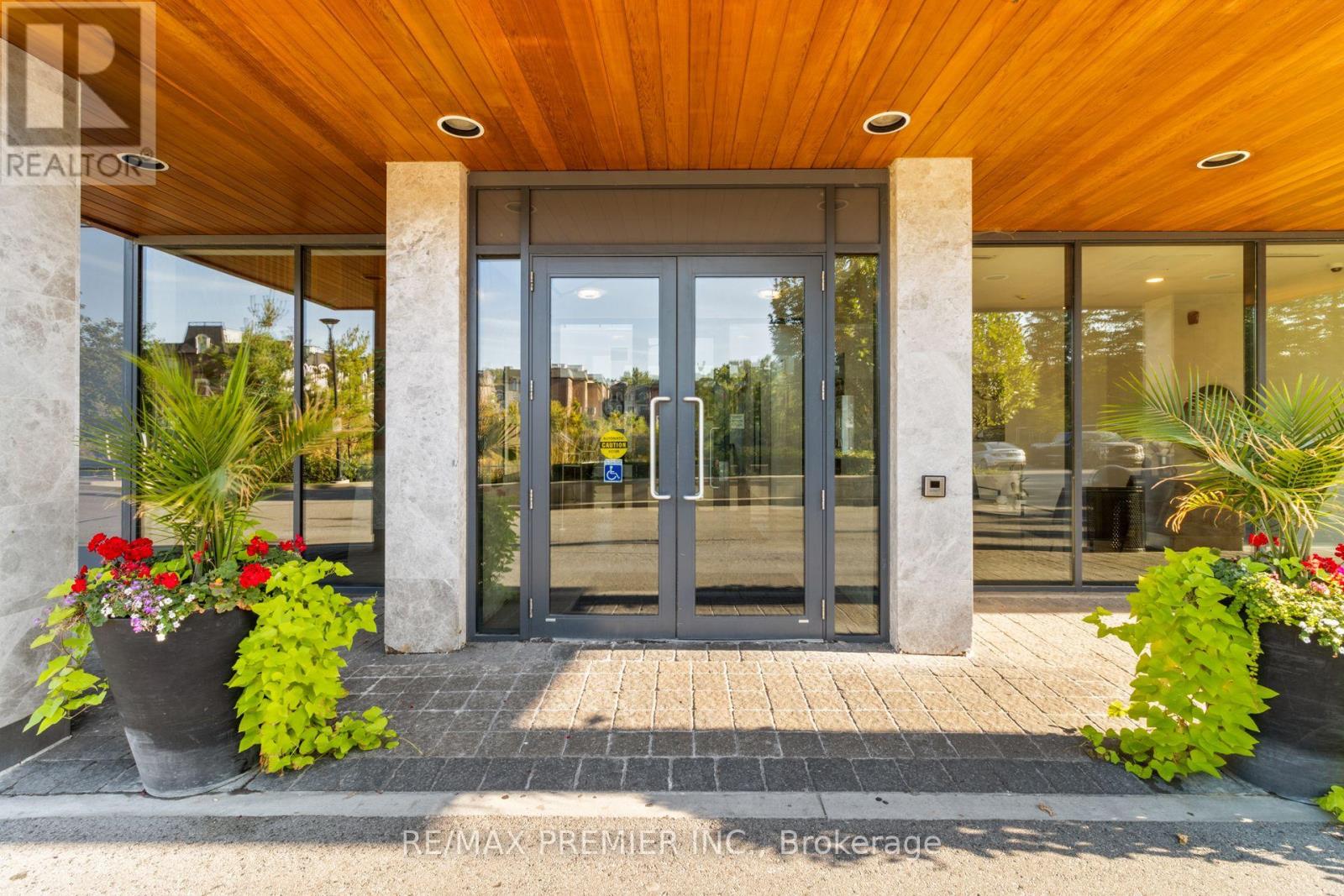 108 - 4700 Highway 7, Vaughan, Ontario  L4L 0B4 - Photo 4 - N12413360