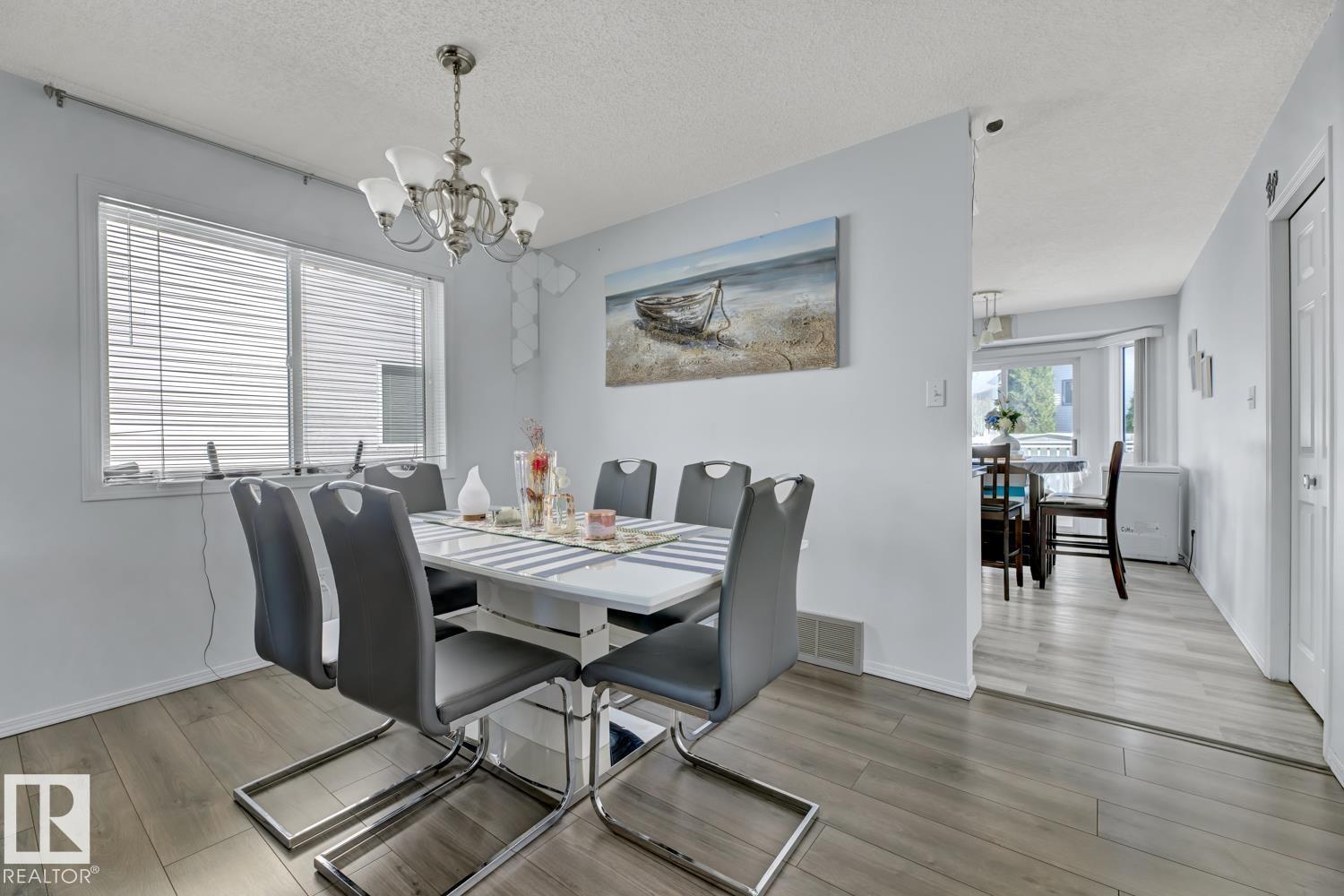 92 Jefferson Rd Nw, Edmonton, Alberta  T6L 6P8 - Photo 13 - E4457868