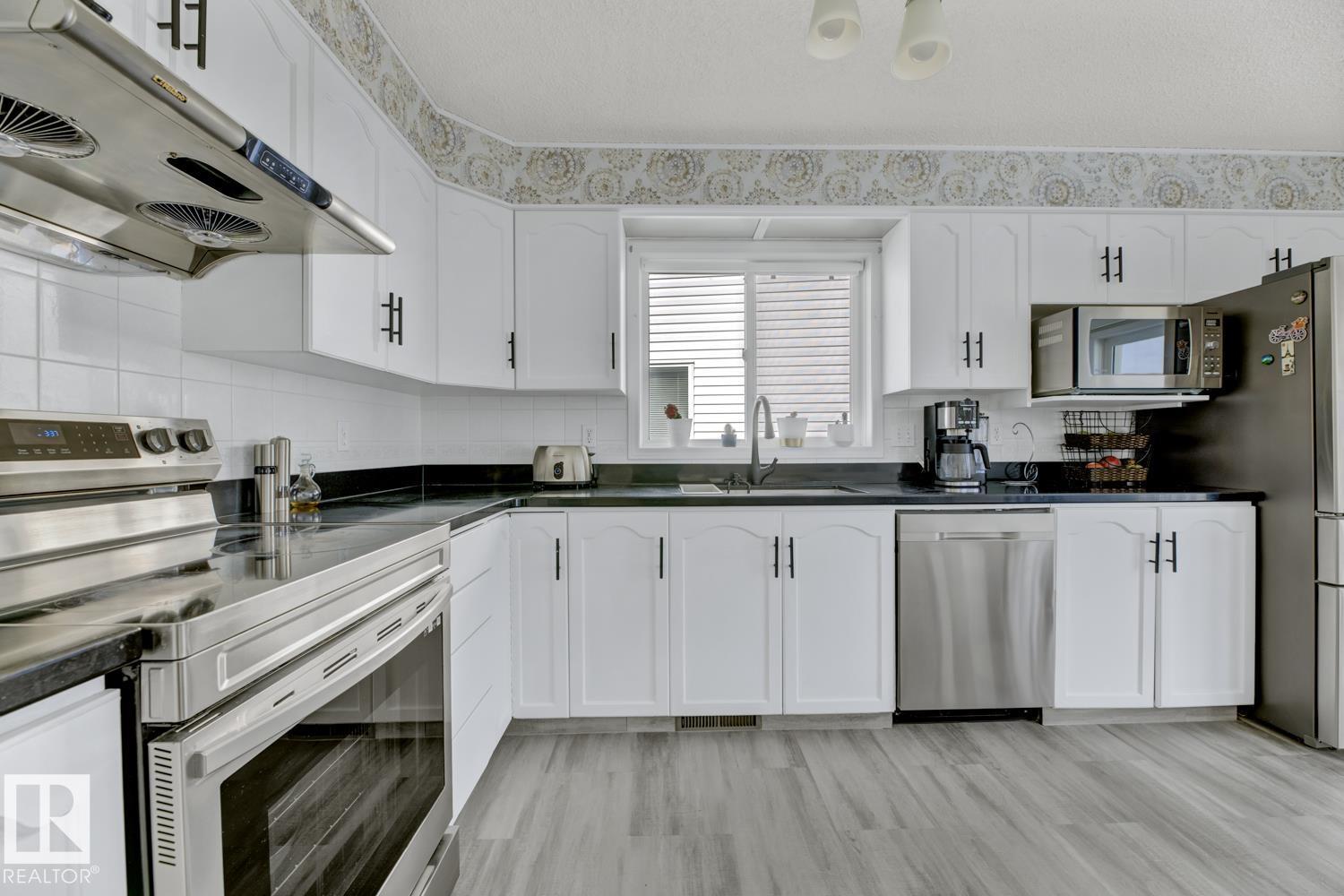92 Jefferson Rd Nw, Edmonton, Alberta  T6L 6P8 - Photo 15 - E4457868