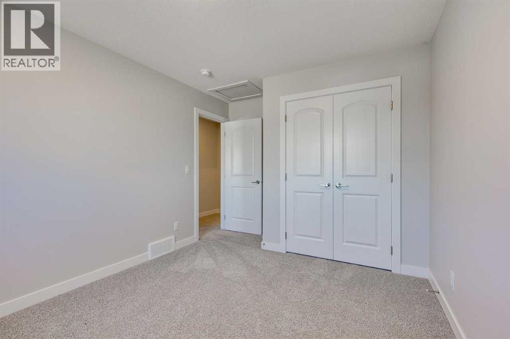 157 Wolf Hollow Drive Se, Calgary, Alberta  T2X 6C4 - Photo 4 - A2231568