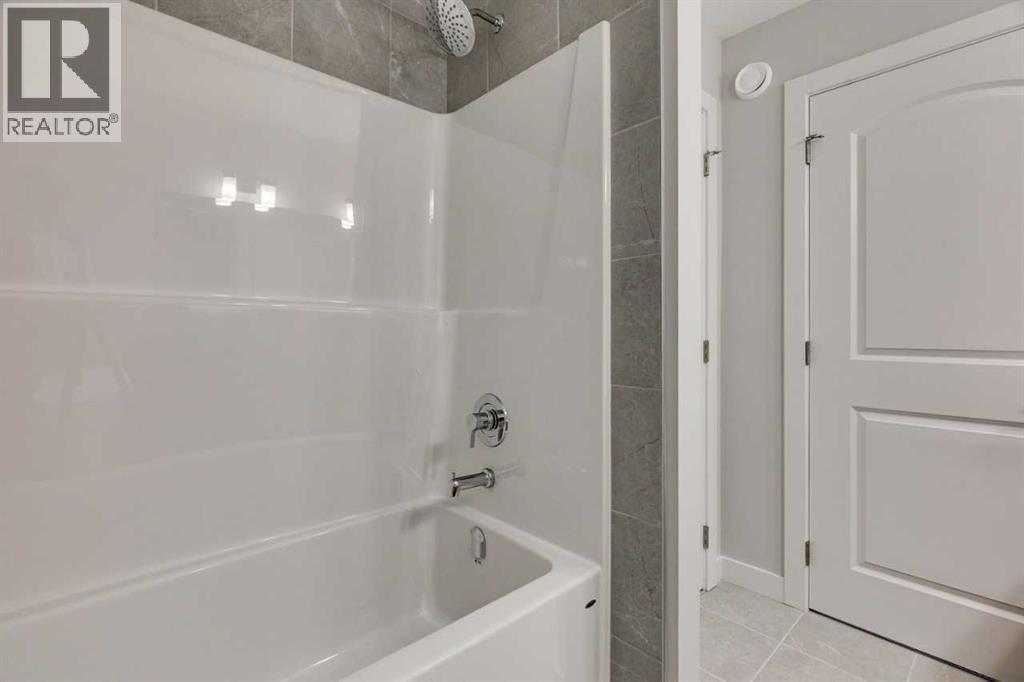 157 Wolf Hollow Drive Se, Calgary, Alberta  T2X 6C4 - Photo 8 - A2231568