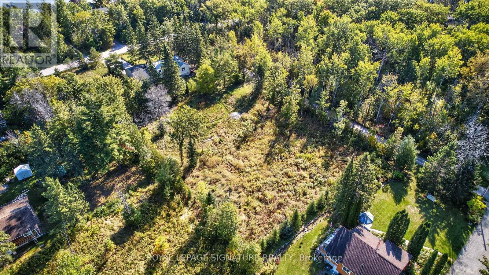 81-77 Bass Bay Drive, Tay, Ontario  L0K 2A0 - Photo 35 - S12413302