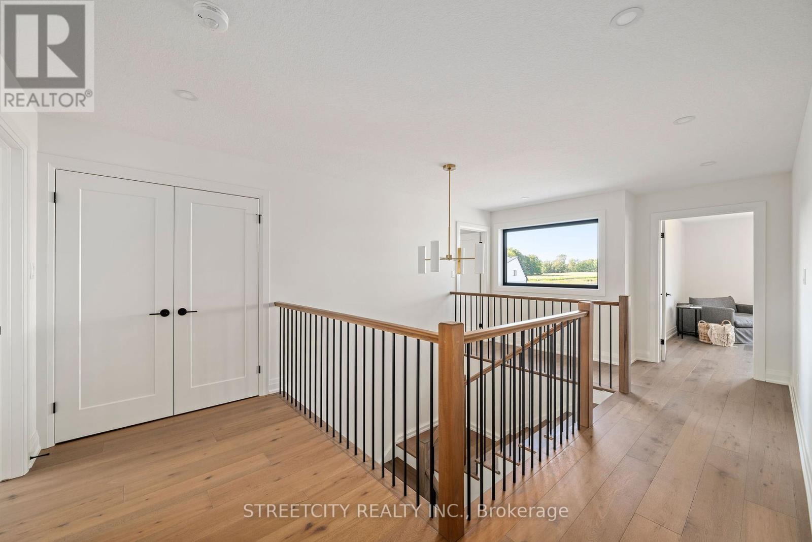 6354 Old Garrison Boulevard, London South, Ontario  N6P 0L4 - Photo 21 - X12413402