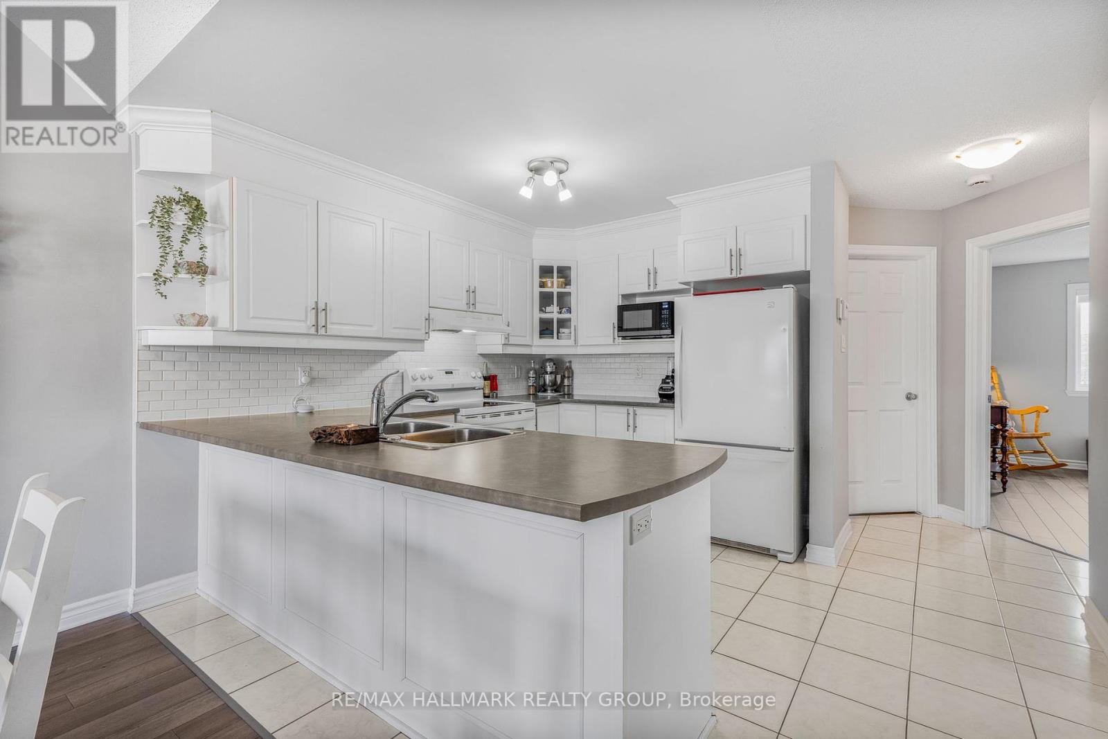 202 - 750 St-Jacques Street, Clarence-Rockland, Ontario  K4K 1L4 - Photo 12 - X12413427