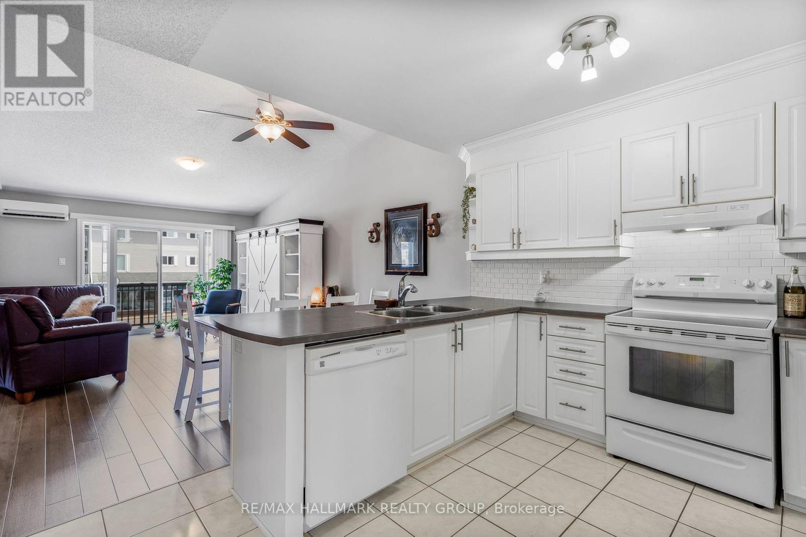 202 - 750 St-Jacques Street, Clarence-Rockland, Ontario  K4K 1L4 - Photo 14 - X12413427