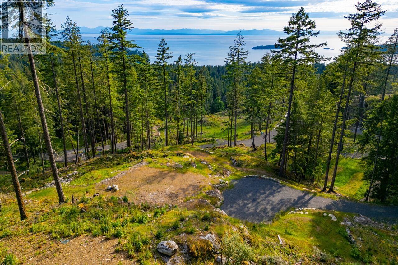 Lot 7 INNISFREE LANE, Bowen Island, British Columbia