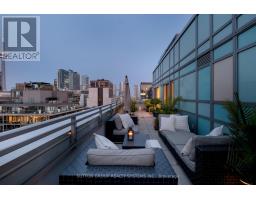 612 - 156 PORTLAND STREET, Toronto, Ontario