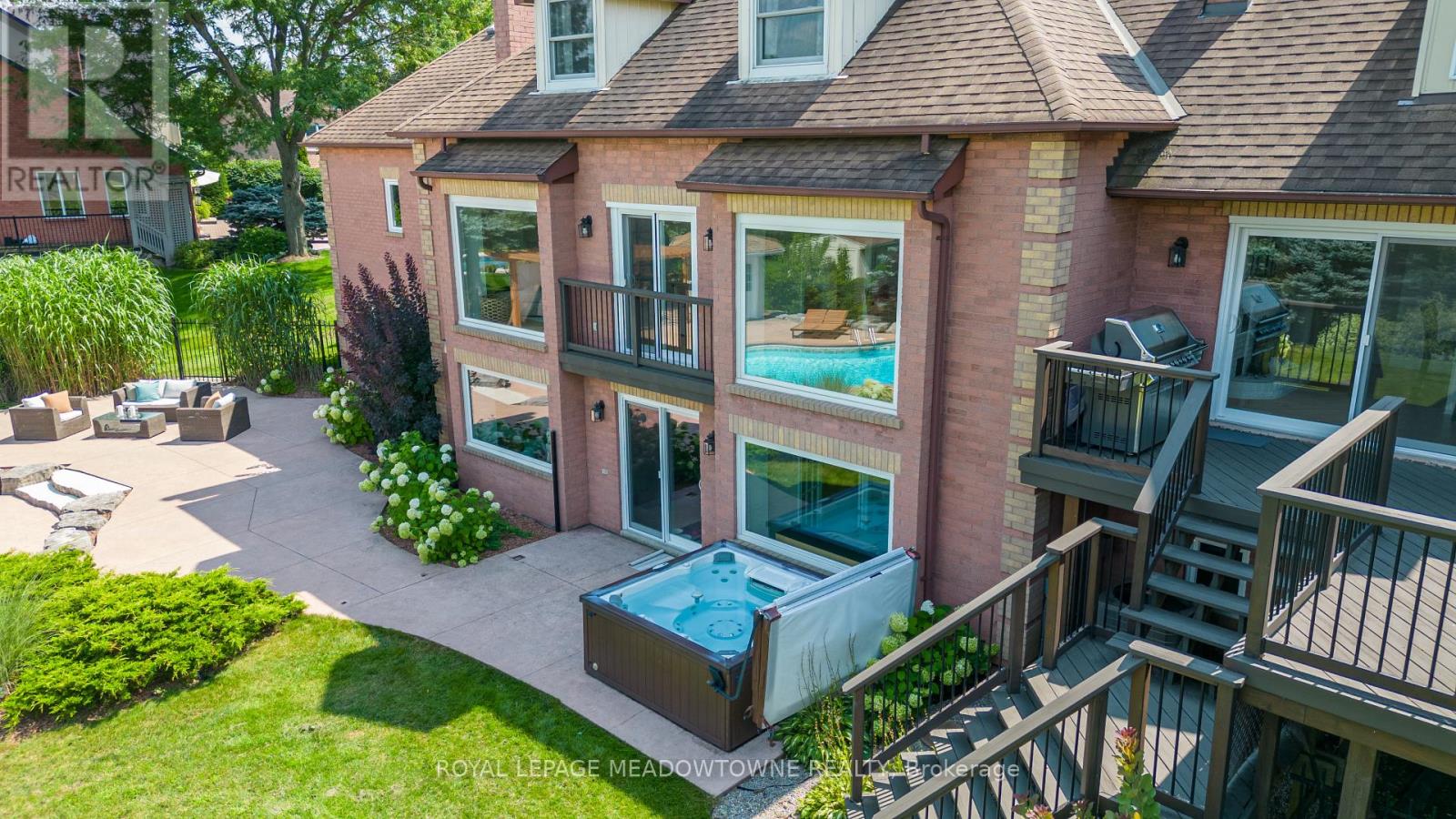 3 Appelbe Court, Halton Hills (Stewarttown), Ontario  L7G 4S5 - Photo 47 - W12413240