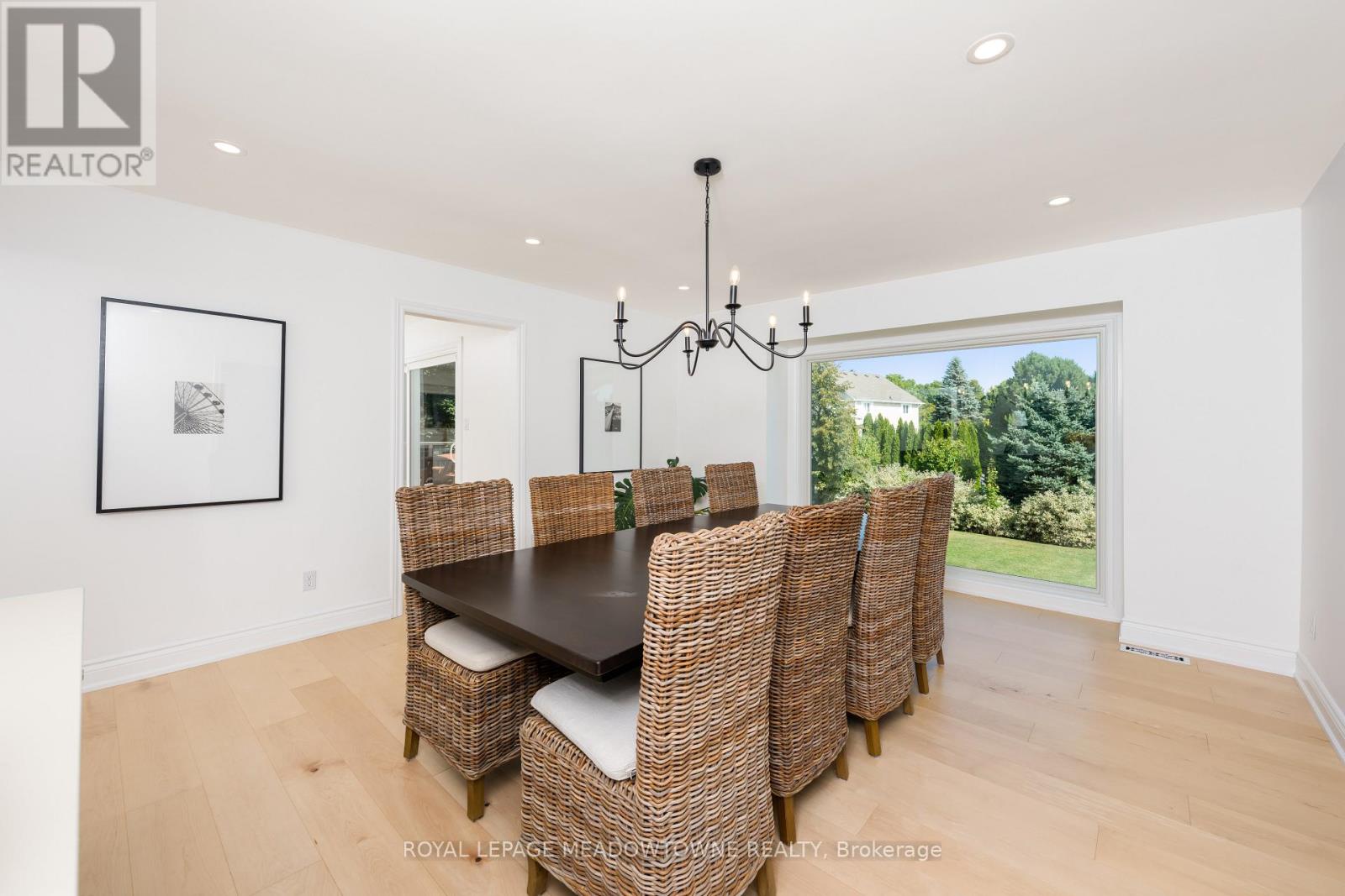 3 Appelbe Court, Halton Hills (Stewarttown), Ontario  L7G 4S5 - Photo 6 - W12413240