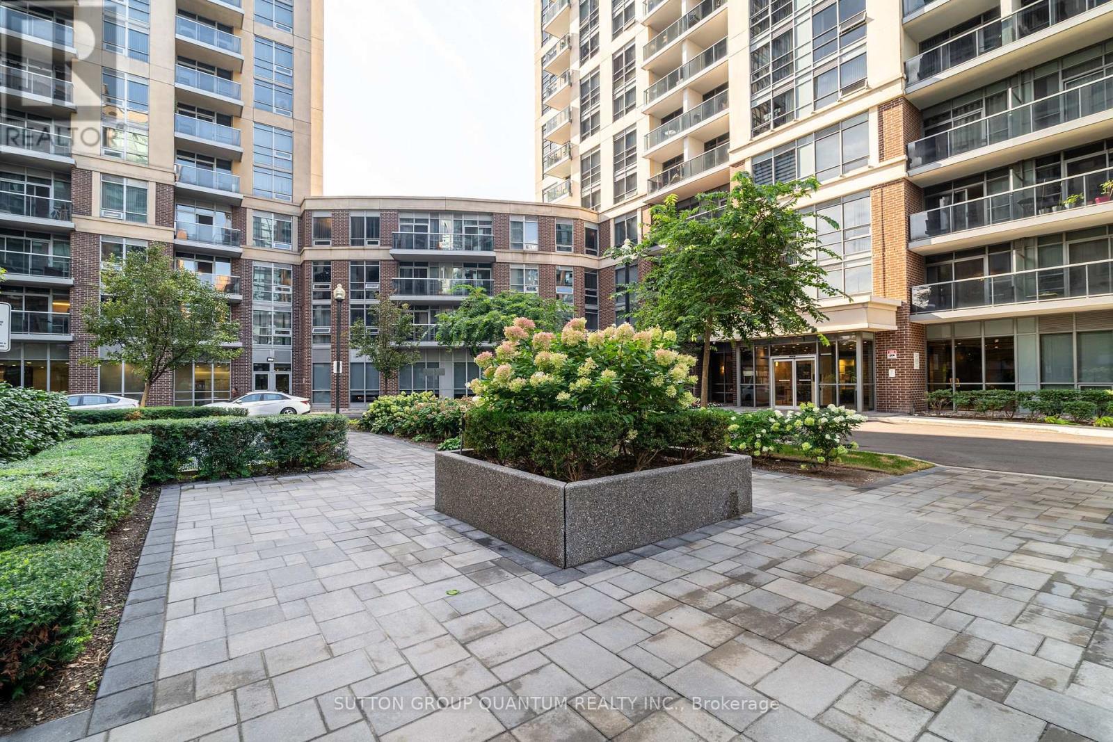 Lph 07 - 1 Michael Power Place, Toronto, Ontario  M9A 0A1 - Photo 19 - W12413259