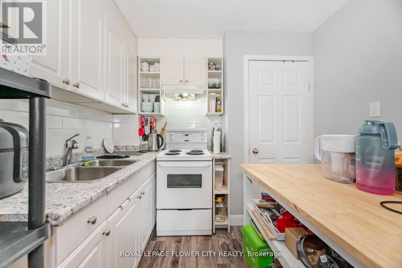 376 Hansen Road N, Brampton, Ontario  L6V 3P7 - Photo 36 - W12413273
