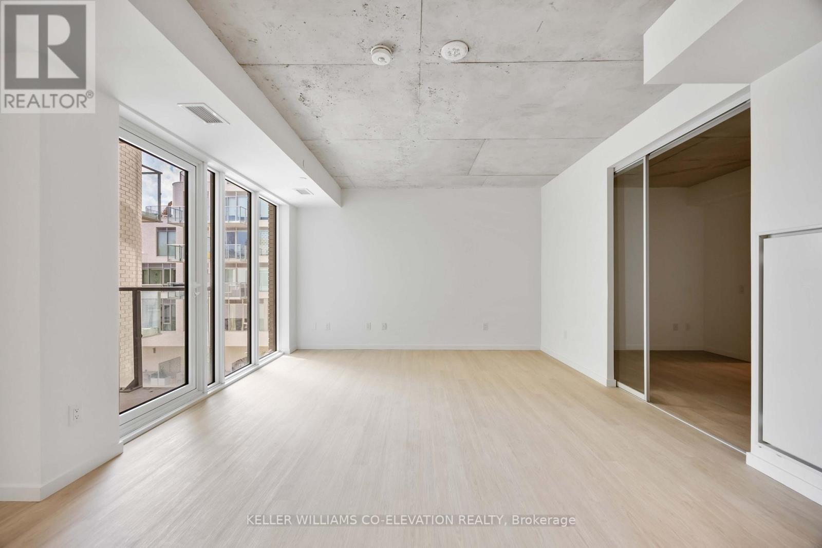 331 - 689 The Queensway Street, Toronto, Ontario  M8Y 1L1 - Photo 18 - W12413281