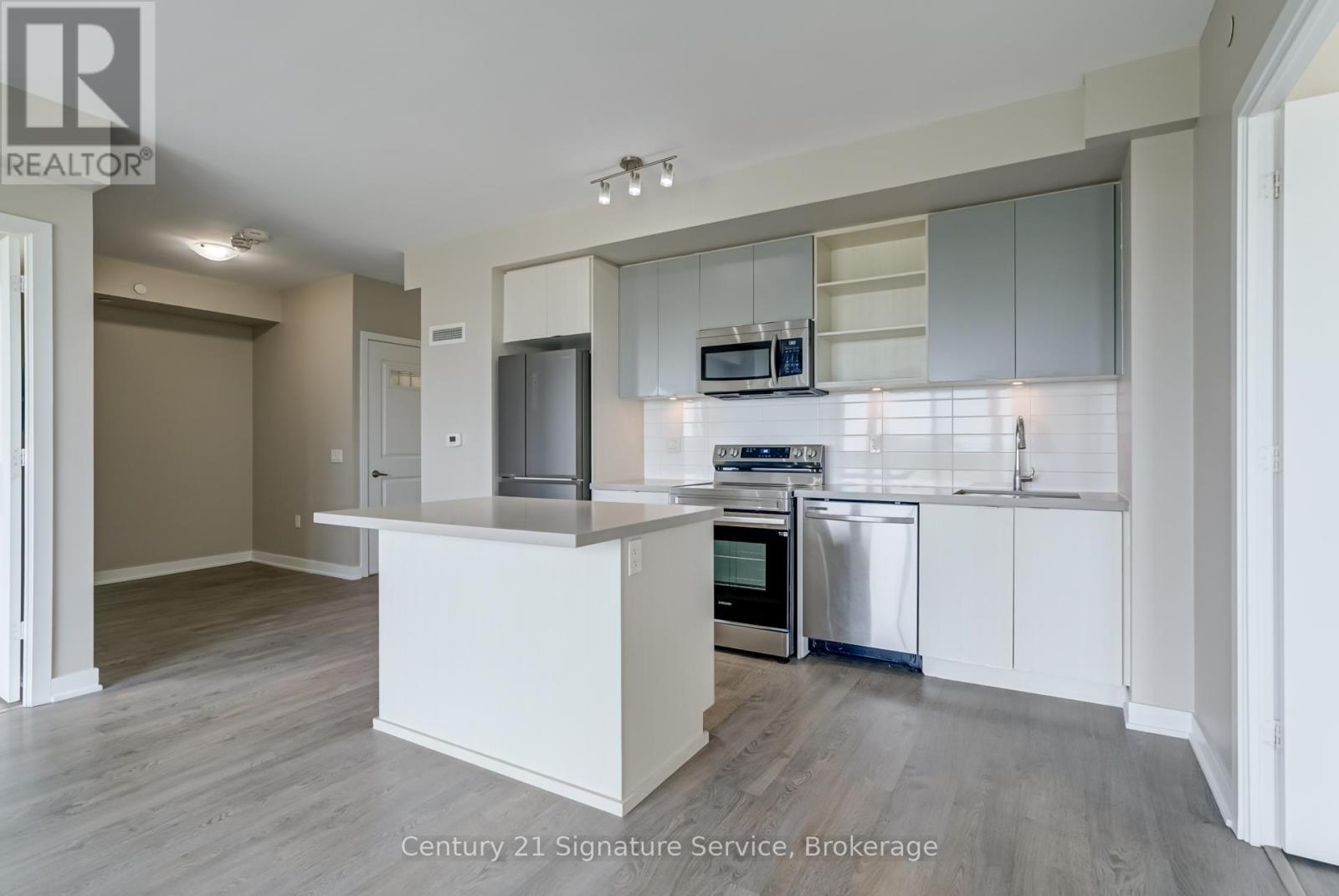 304 - 4677 Glen Erin Drive, Mississauga, Ontario  L5M 2E5 - Photo 12 - W12413286