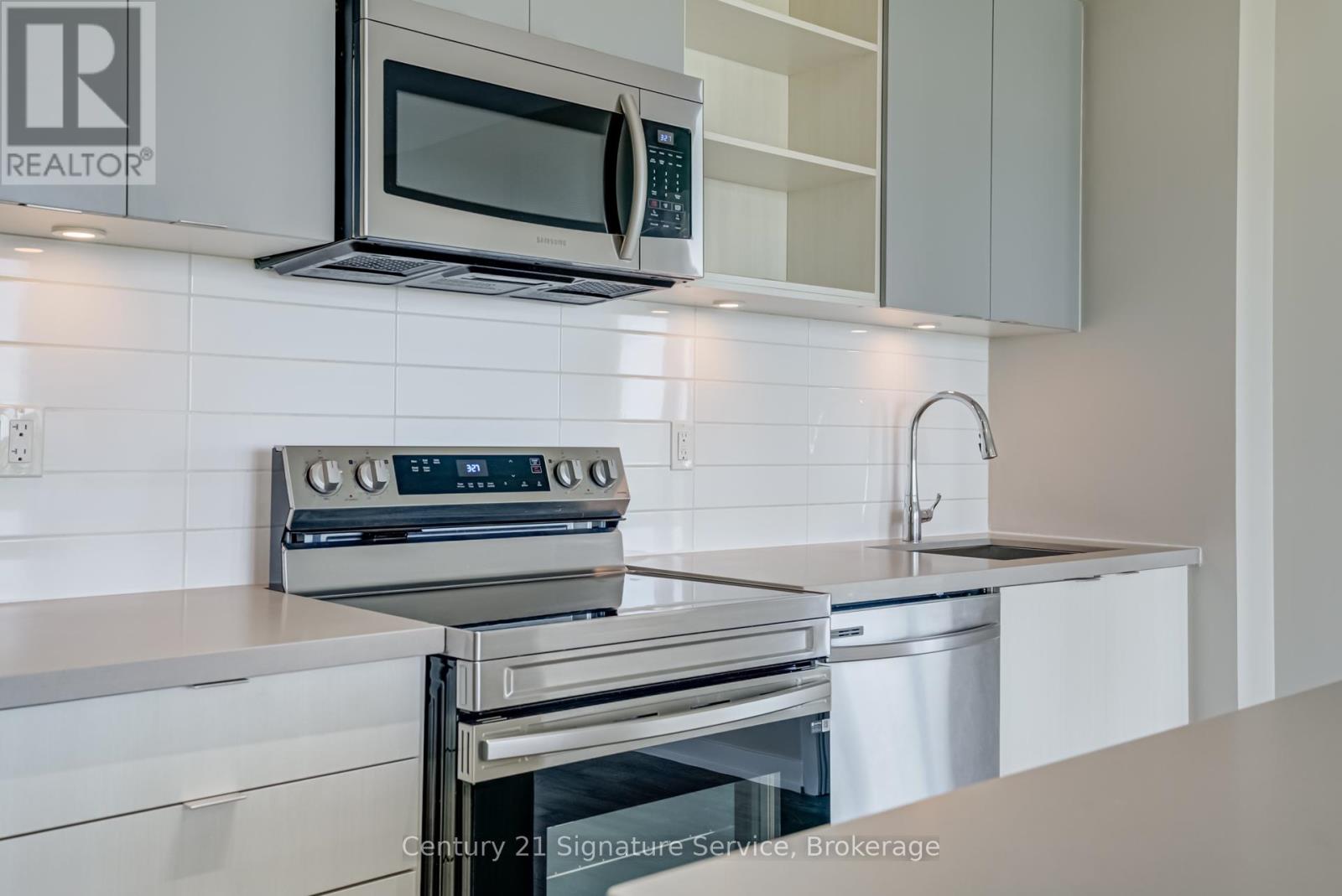 304 - 4677 Glen Erin Drive, Mississauga, Ontario  L5M 2E5 - Photo 14 - W12413286