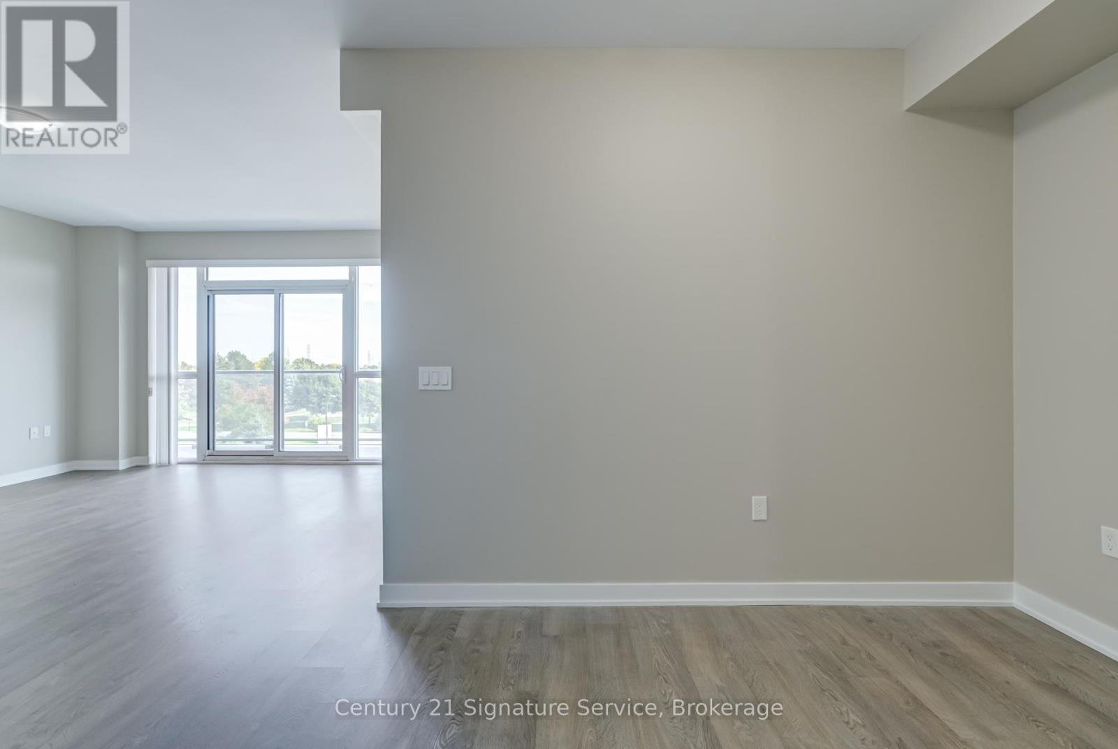 304 - 4677 Glen Erin Drive, Mississauga, Ontario  L5M 2E5 - Photo 7 - W12413286