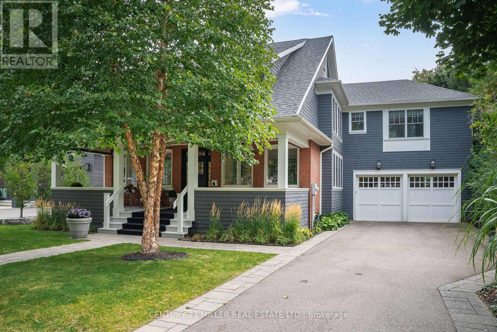 340 Spruce Street, Oakville, Ontario  L6J 2H1 - Photo 2 - W12413352