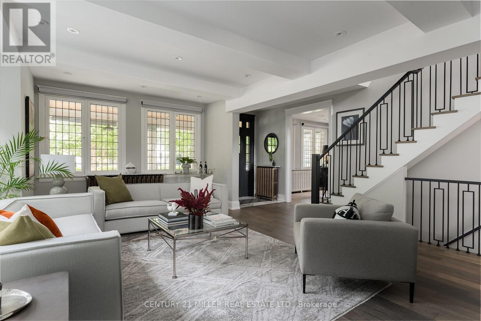 340 Spruce Street, Oakville, Ontario  L6J 2H1 - Photo 6 - W12413352