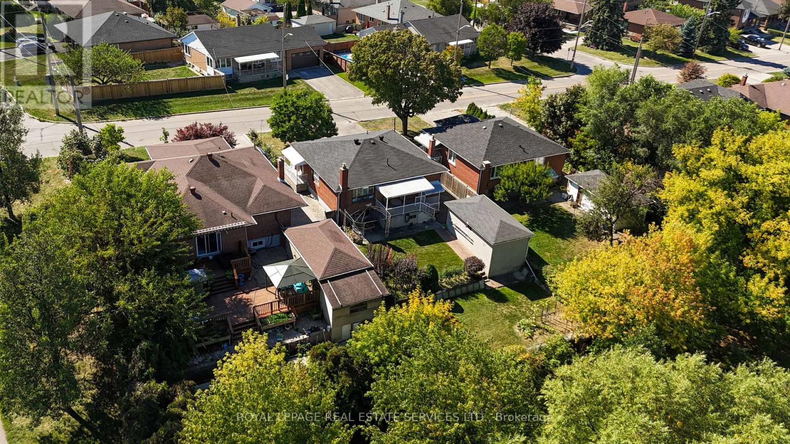 18 Langholm Drive, Toronto, Ontario  M3M 2R6 - Photo 34 - W12413363