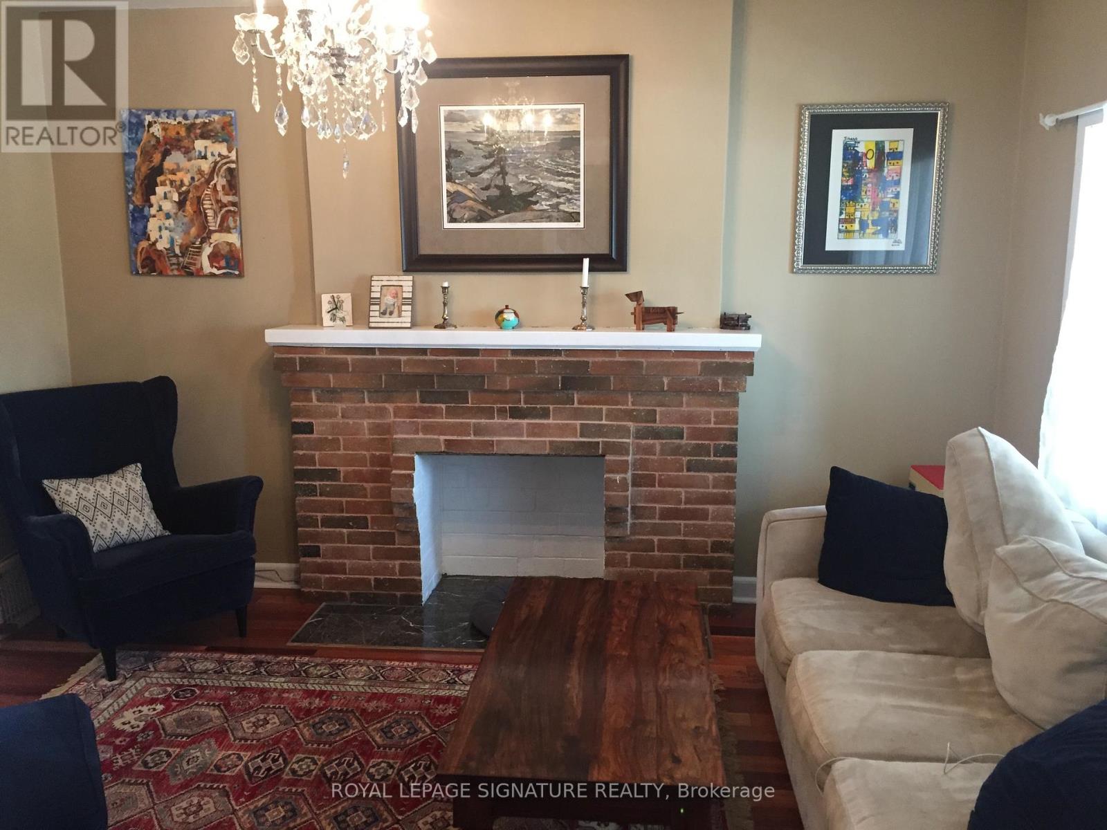 87 Runnymede Road, Toronto, Ontario  M6S 2Y4 - Photo 4 - W12413370
