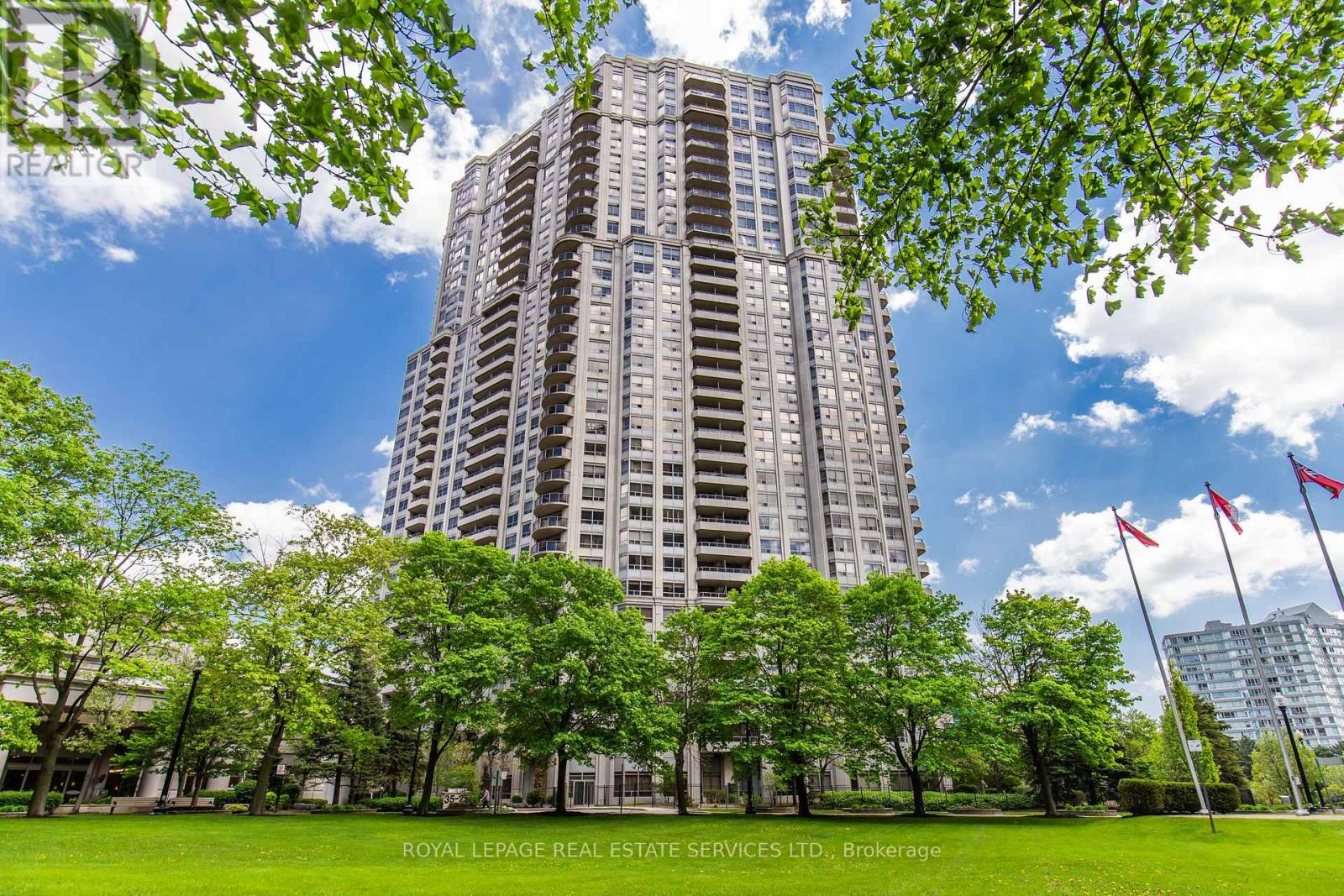 418 - 25 Kingsbridge Garden Circle, Mississauga, Ontario  L5R 4B1 - Photo 1 - W12413385