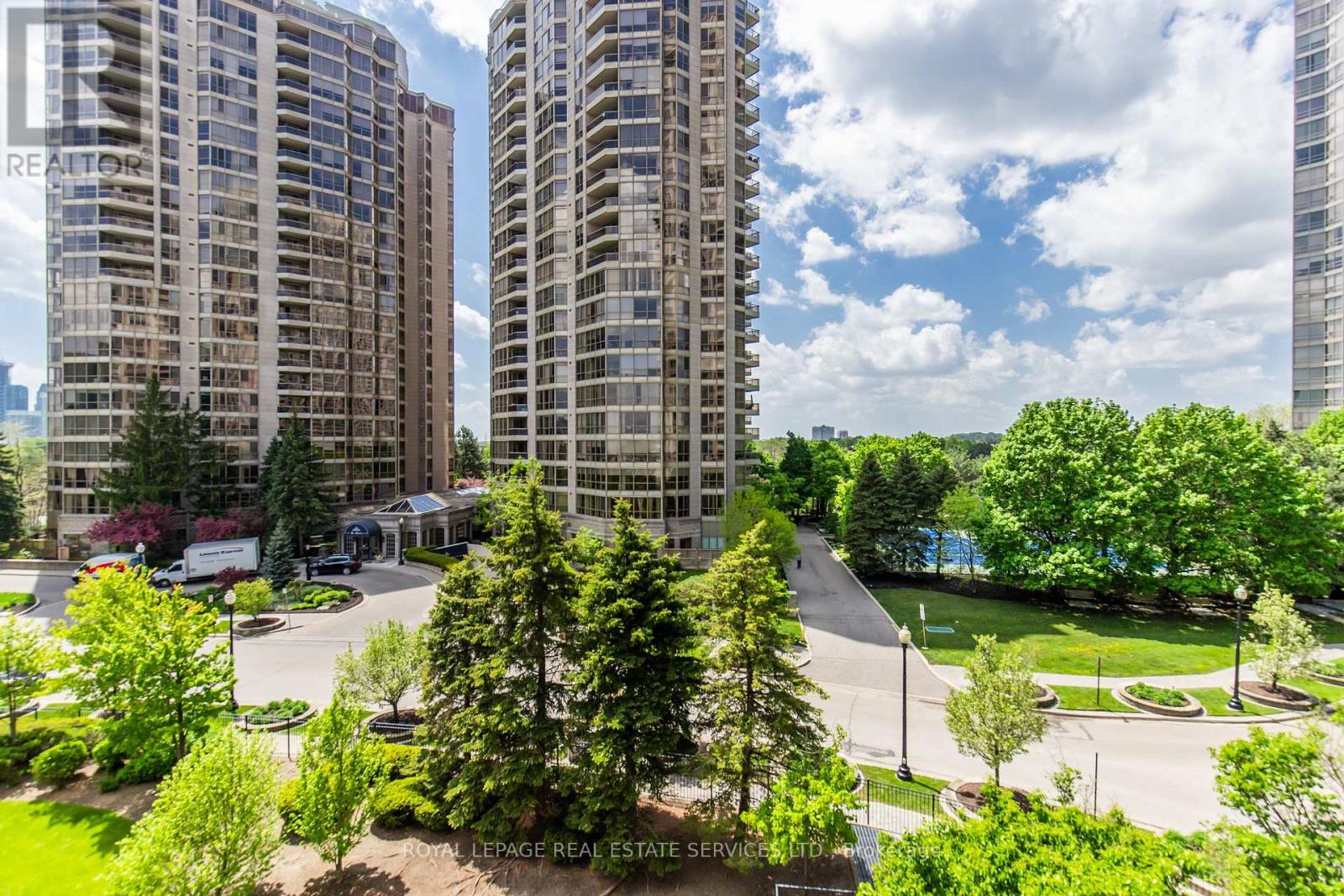 418 - 25 Kingsbridge Garden Circle, Mississauga, Ontario  L5R 4B1 - Photo 40 - W12413385