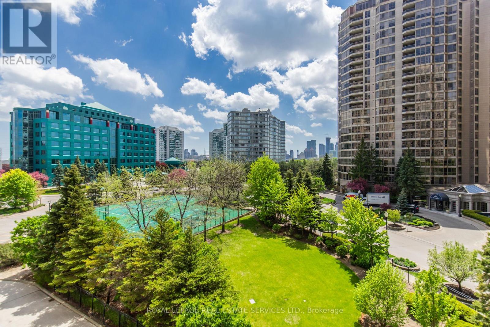 418 - 25 Kingsbridge Garden Circle, Mississauga, Ontario  L5R 4B1 - Photo 41 - W12413385