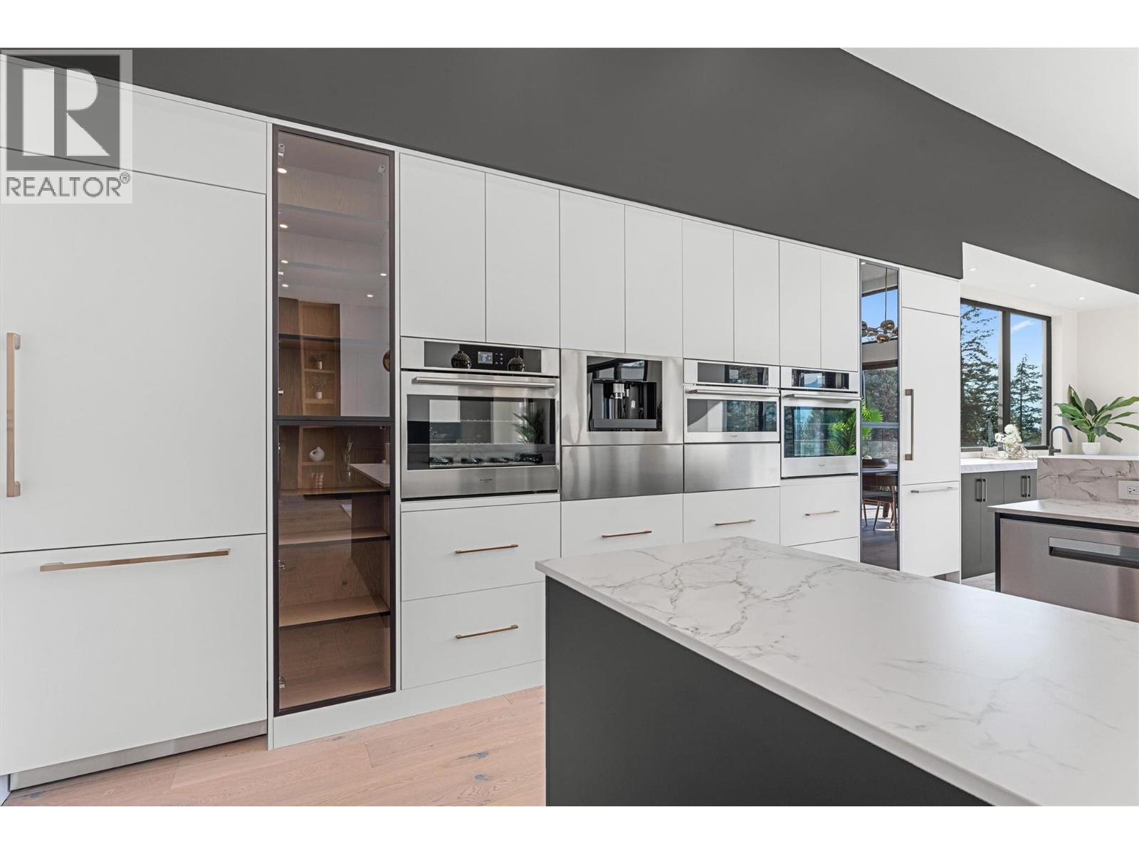 10218 Beacon Hill Drive, Lake Country, British Columbia  V4V 0A9 - Photo 19 - 10363252