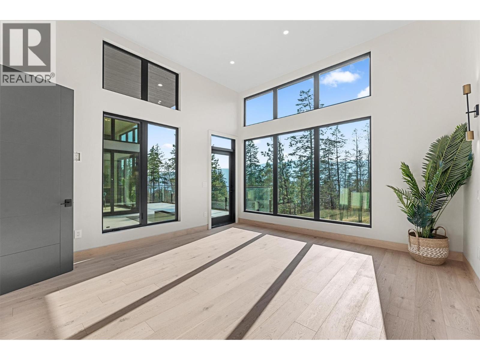 10218 Beacon Hill Drive, Lake Country, British Columbia  V4V 0A9 - Photo 32 - 10363252