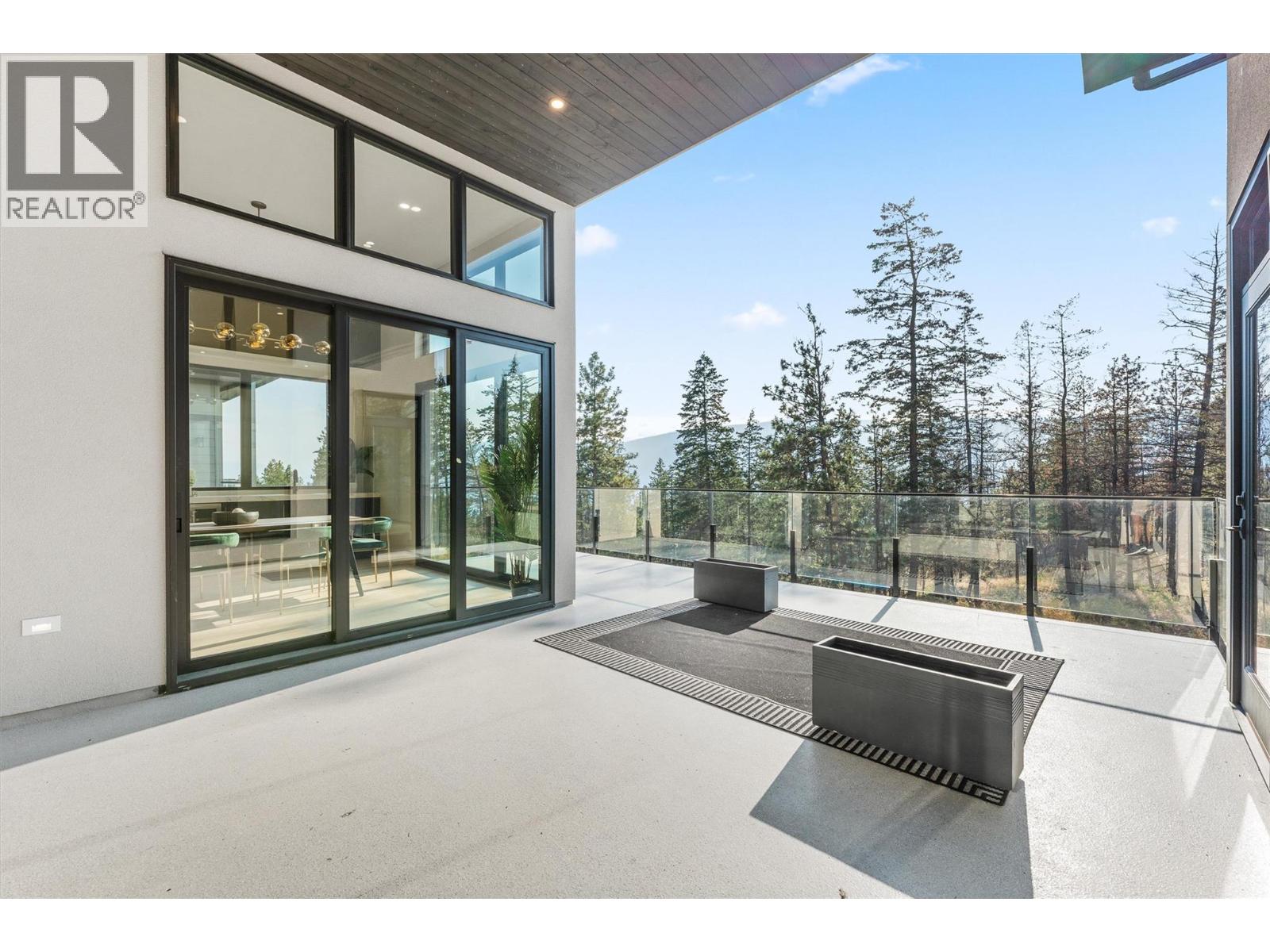 10218 Beacon Hill Drive, Lake Country, British Columbia  V4V 0A9 - Photo 41 - 10363252