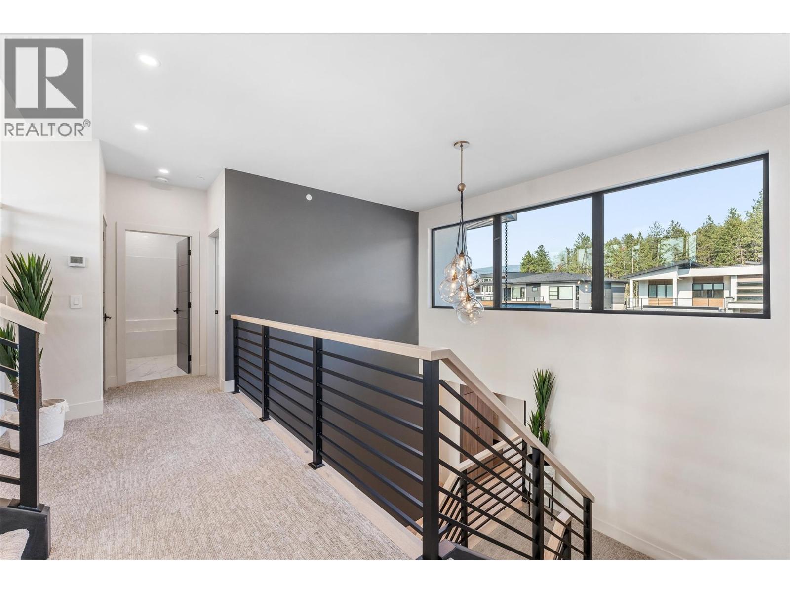 10218 Beacon Hill Drive, Lake Country, British Columbia  V4V 0A9 - Photo 46 - 10363252