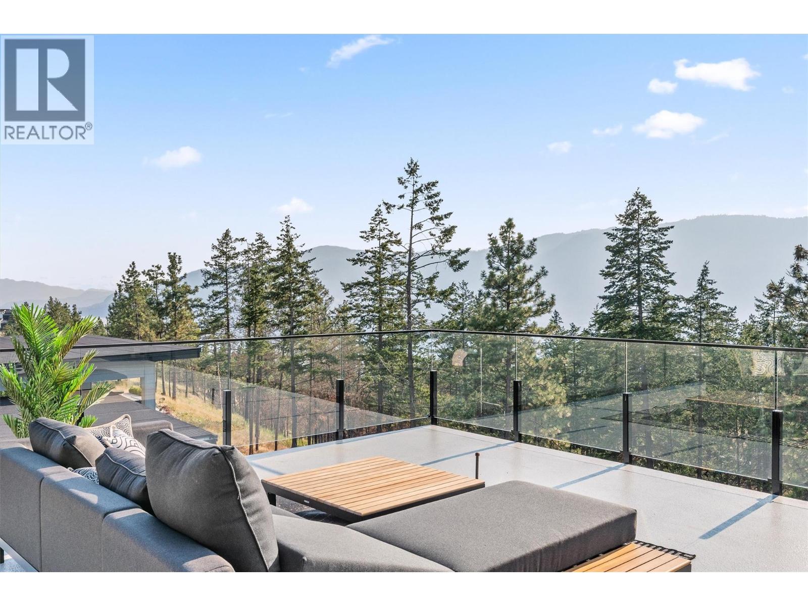 10218 Beacon Hill Drive, Lake Country, British Columbia  V4V 0A9 - Photo 55 - 10363252