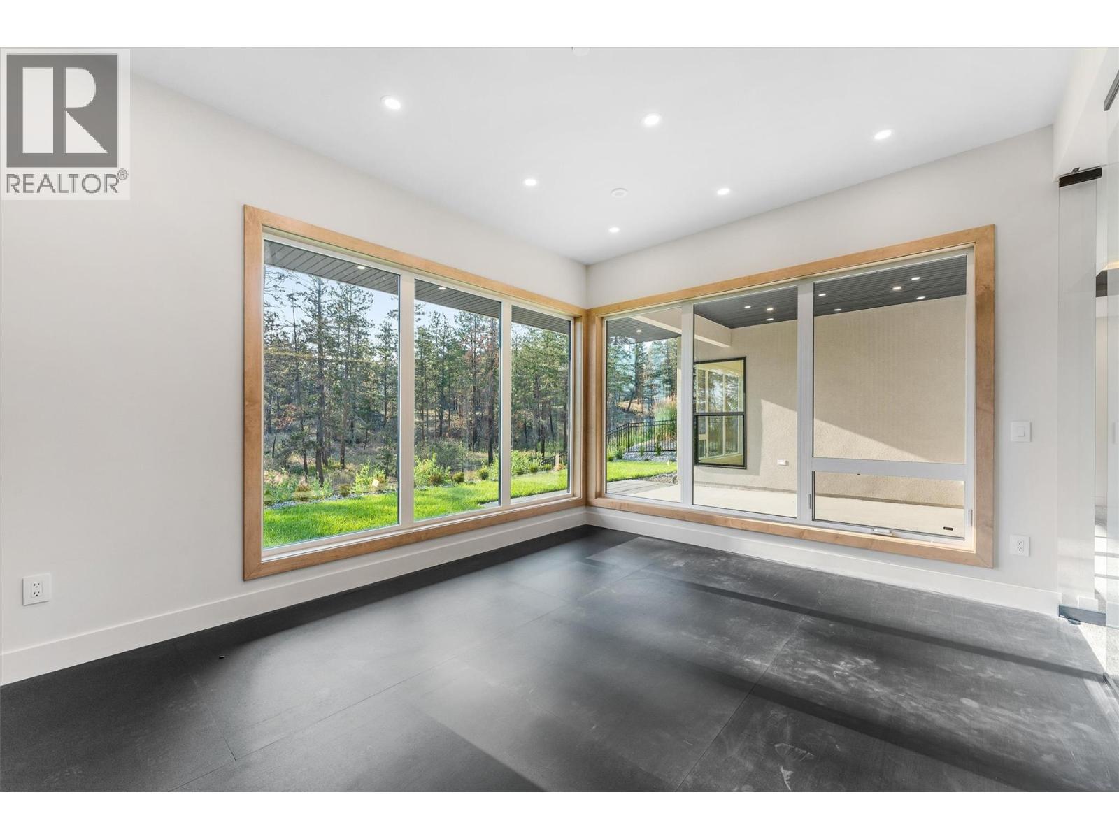 10218 Beacon Hill Drive, Lake Country, British Columbia  V4V 0A9 - Photo 62 - 10363252