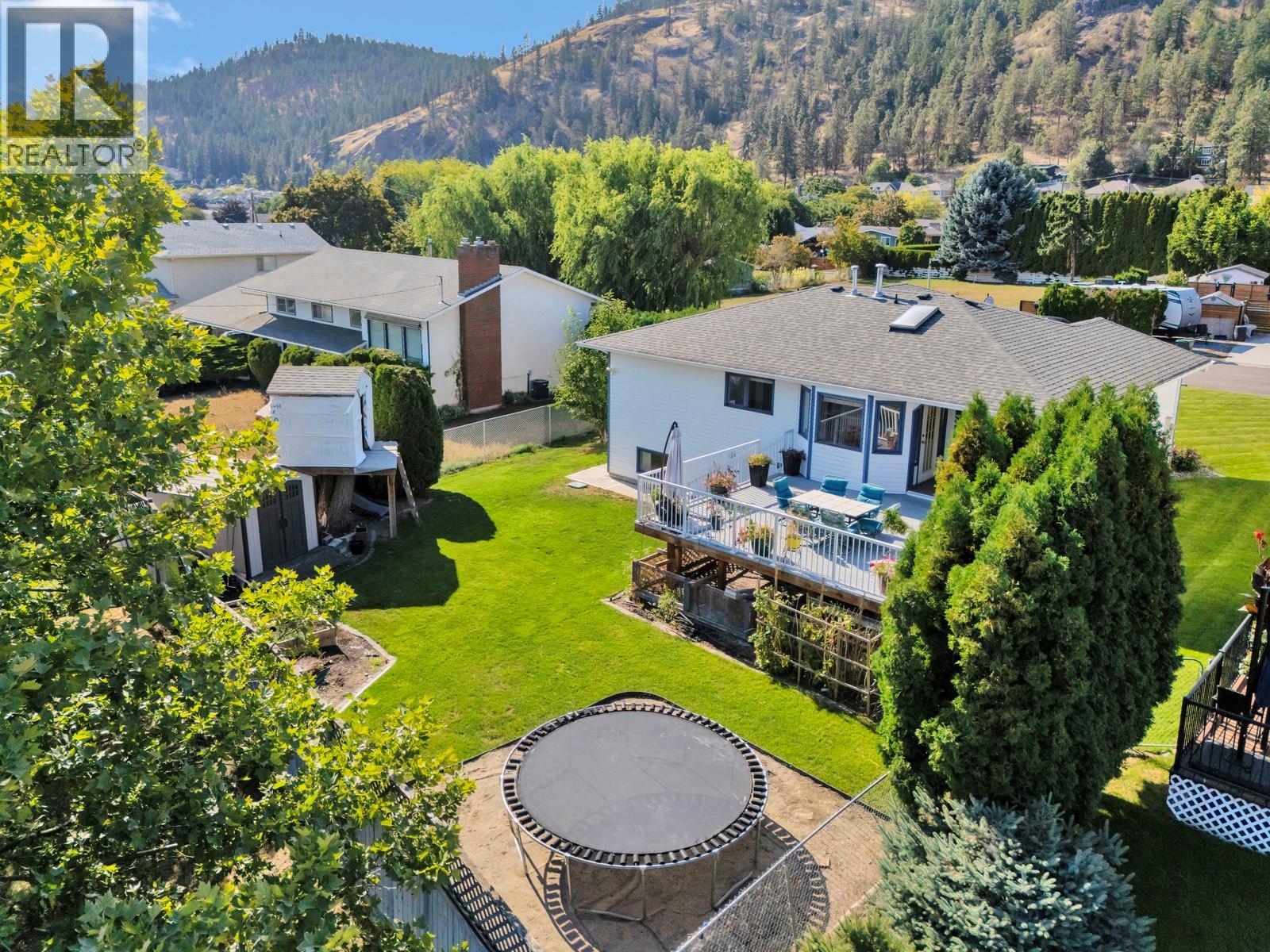 325 Mctavish Road, North Glenmore, Kelowna  by McFadden Real Estate 325 Mctavish Road, North Glenmore, Kelowna