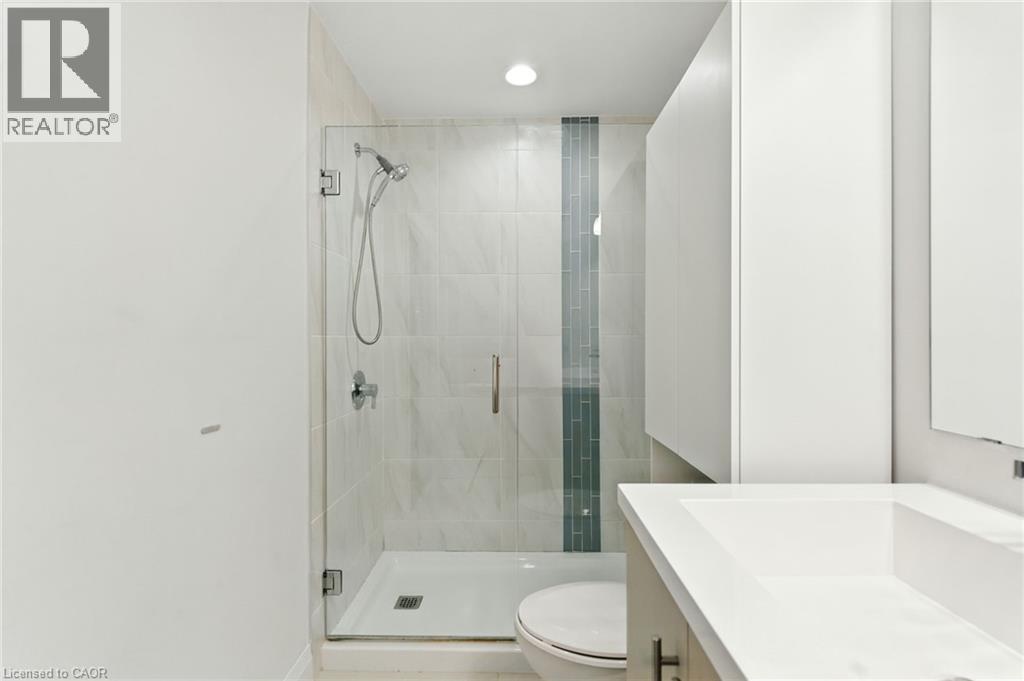1 Redfern Avenue Unit# 304, Hamilton, Ontario  L9C 0E6 - Photo 13 - 40770725