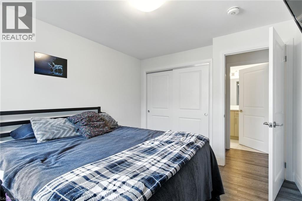 1 Redfern Avenue Unit# 304, Hamilton, Ontario  L9C 0E6 - Photo 11 - 40770725