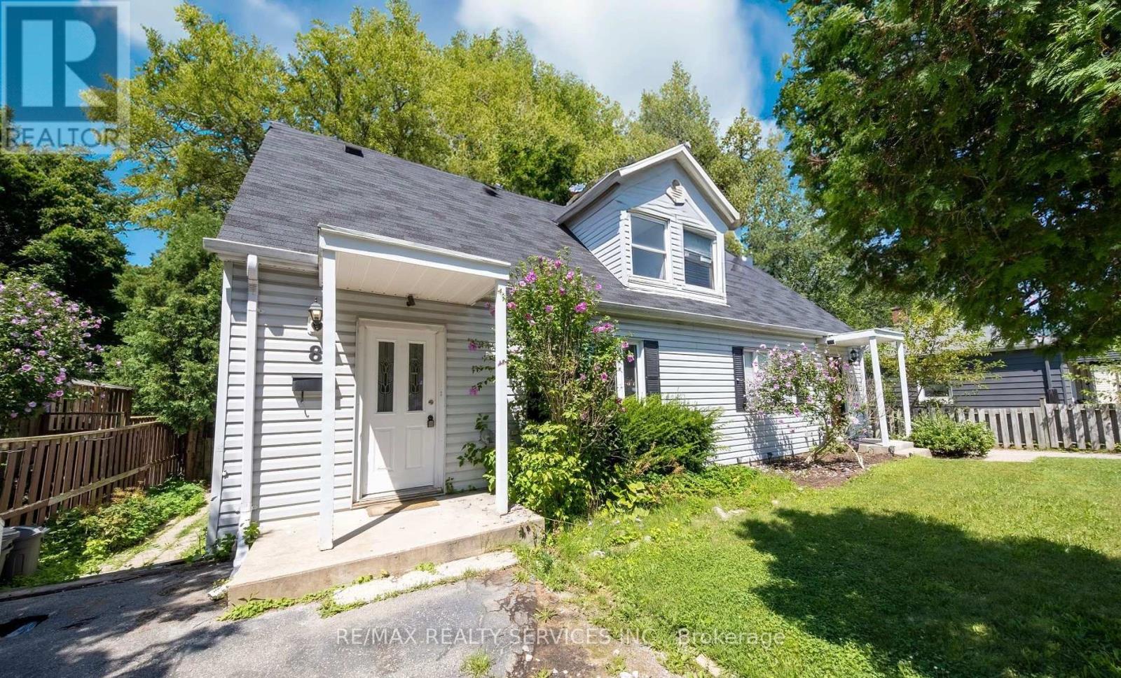 UPPER - 8 WATLING ST STREET N, London East, Ontario
