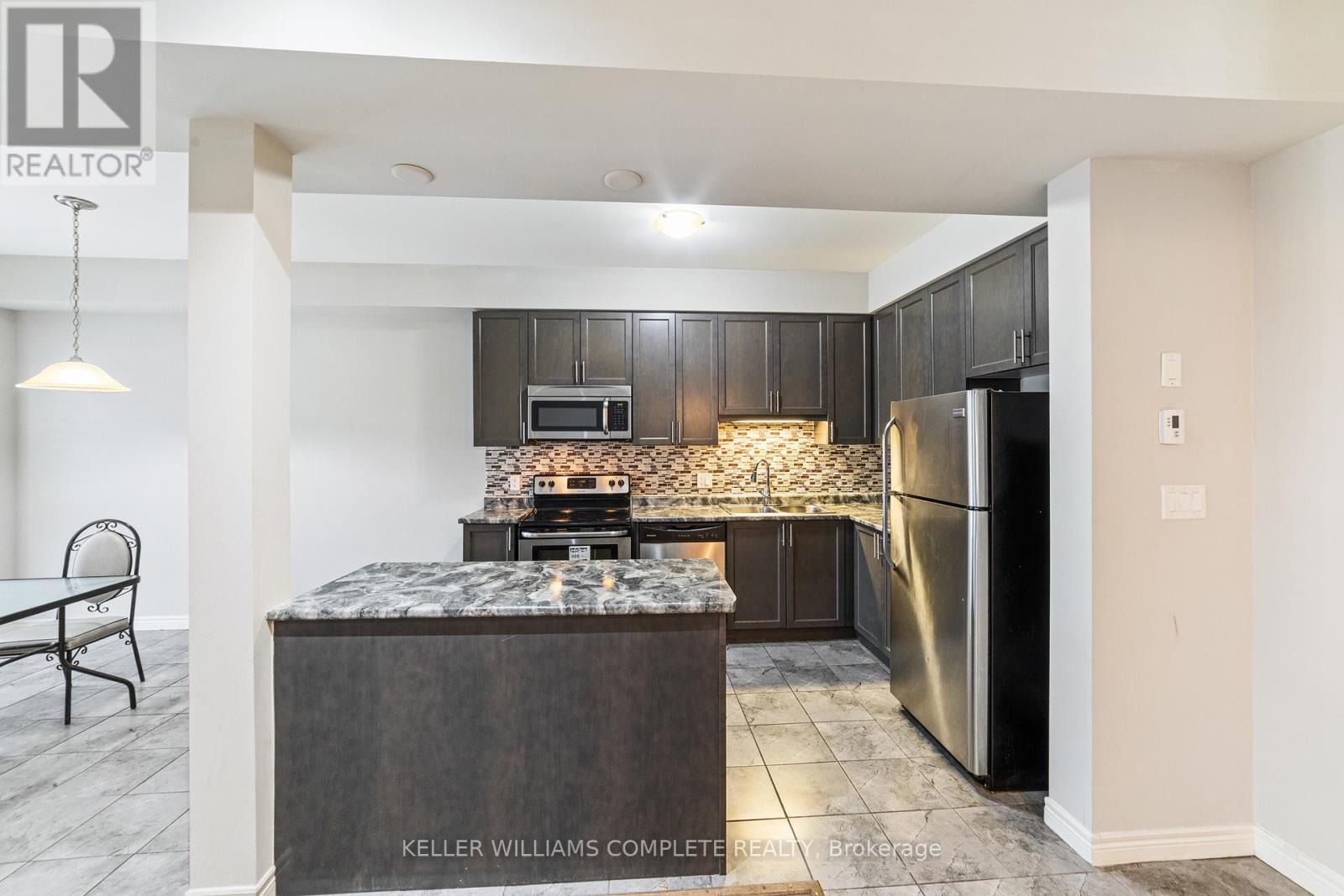 14 Serenity Lane, Hamilton, Ontario  L0R 1P0 - Photo 5 - X12413326