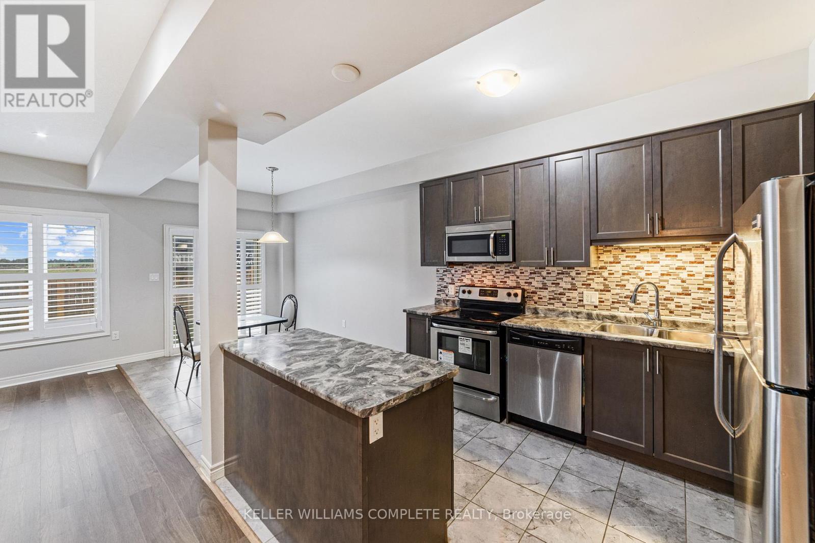 14 Serenity Lane, Hamilton, Ontario  L0R 1P0 - Photo 6 - X12413326