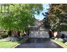 35 ERINGATE DRIVE, Hamilton, Ontario