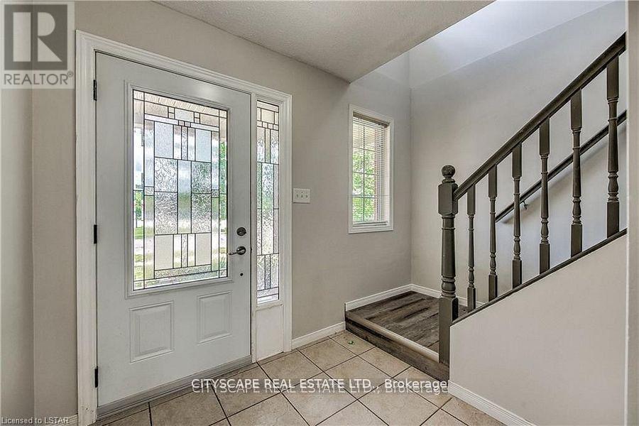 481 Marconi Boulevard, London East, Ontario  N5V 5E7 - Photo 8 - X12413353