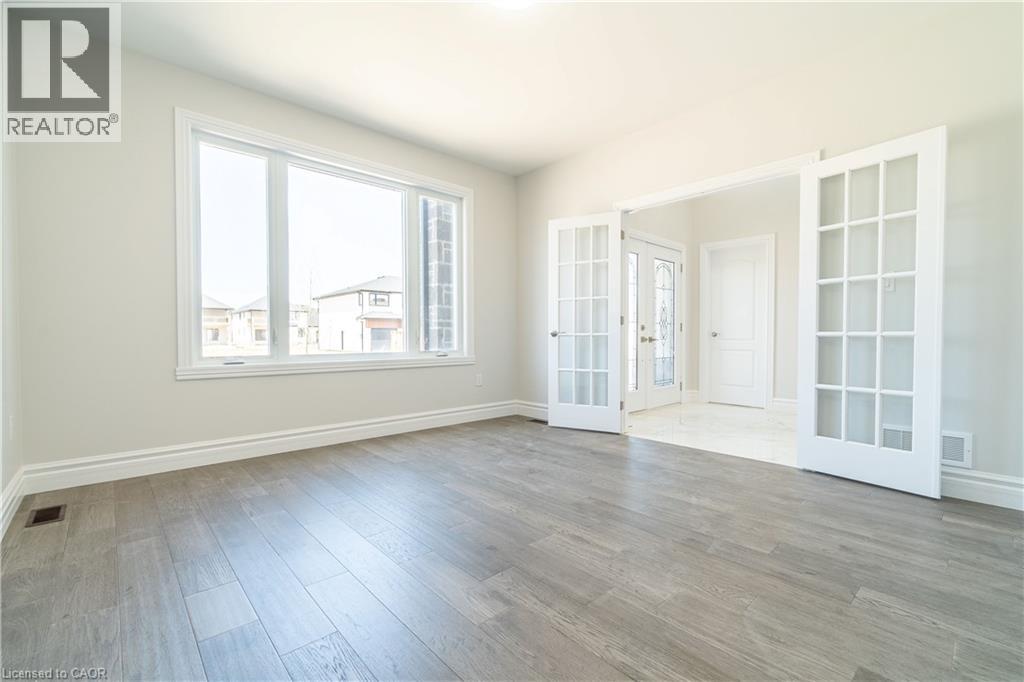 193 Whelan Avenue, Amherstburg, Ontario  N9V 0G9 - Photo 11 - 40768988