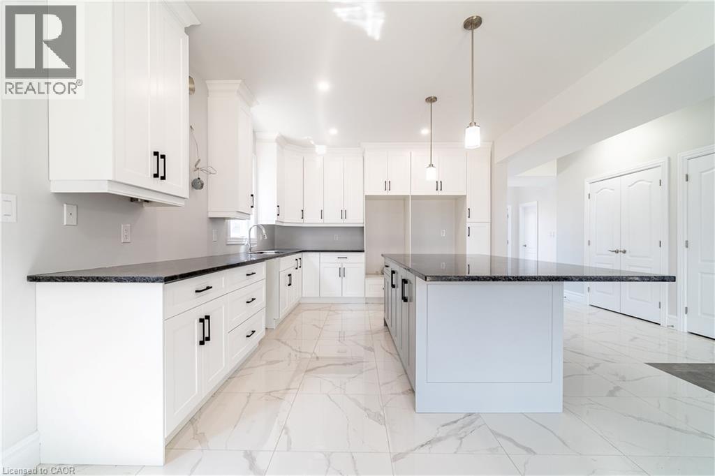 193 Whelan Avenue, Amherstburg, Ontario  N9V 0G9 - Photo 14 - 40768988