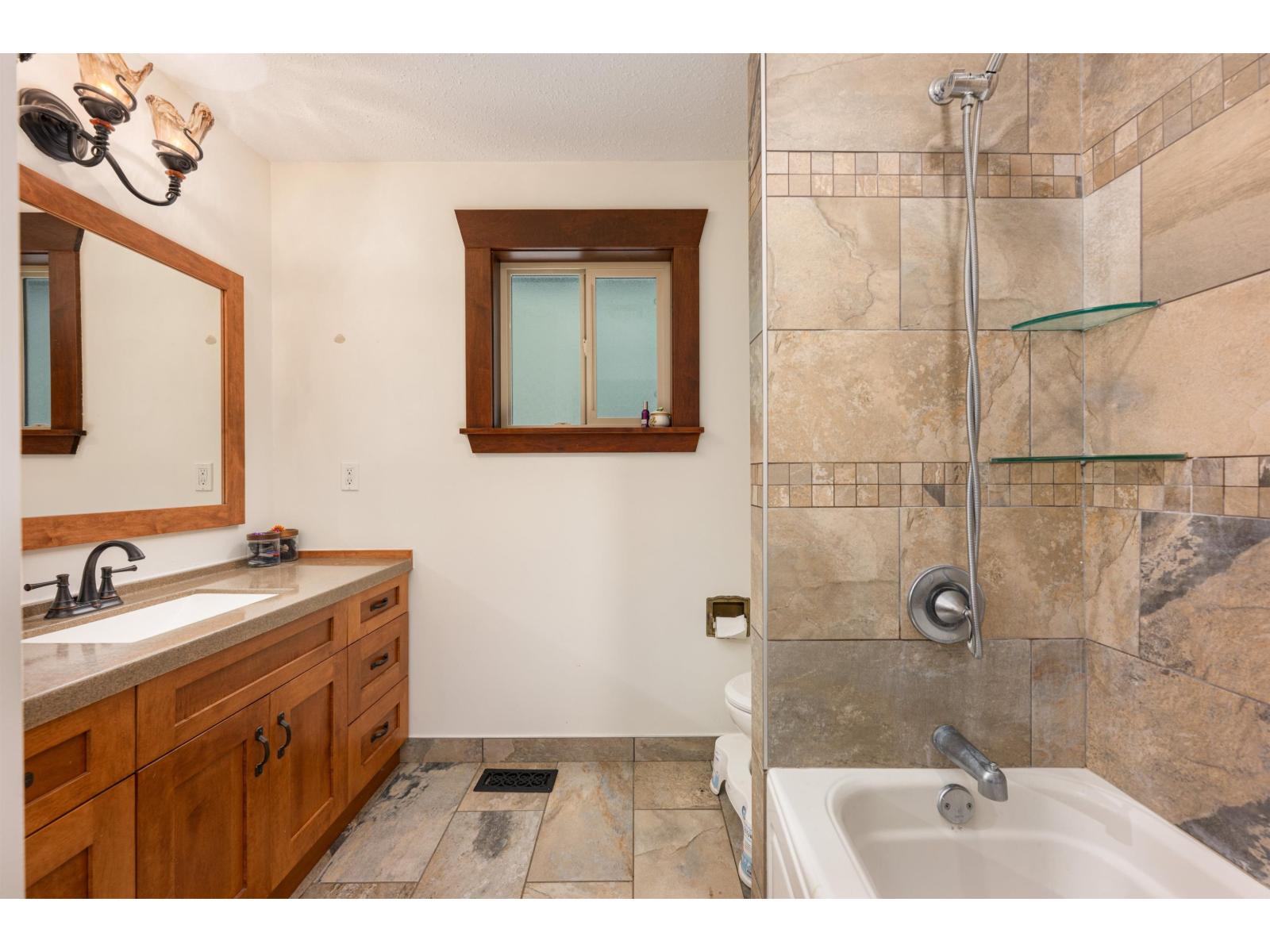 47903 Hansom Road, Chilliwack River Valley, Chilliwack, British Columbia  V2R 4R9 - Photo 21 - R3049610