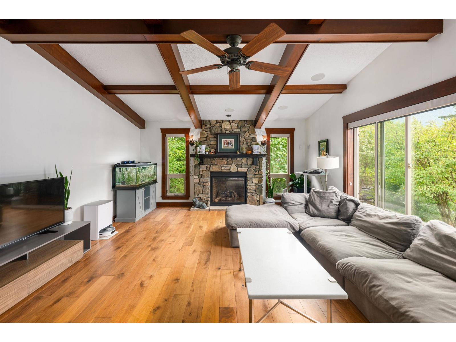 47903 Hansom Road, Chilliwack River Valley, Chilliwack, British Columbia  V2R 4R9 - Photo 3 - R3049610