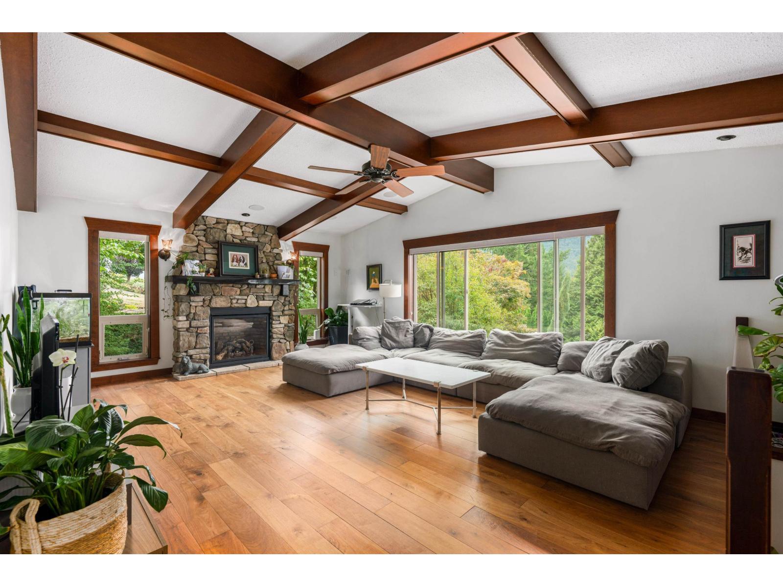 47903 Hansom Road, Chilliwack River Valley, Chilliwack, British Columbia  V2R 4R9 - Photo 2 - R3049610