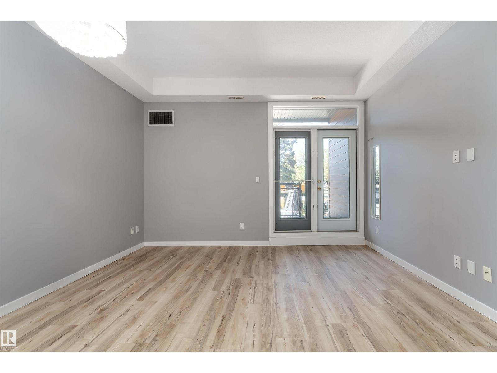 #128 10531 117 St Nw, Edmonton, Alberta  T5H 0A8 - Photo 4 - E4458399